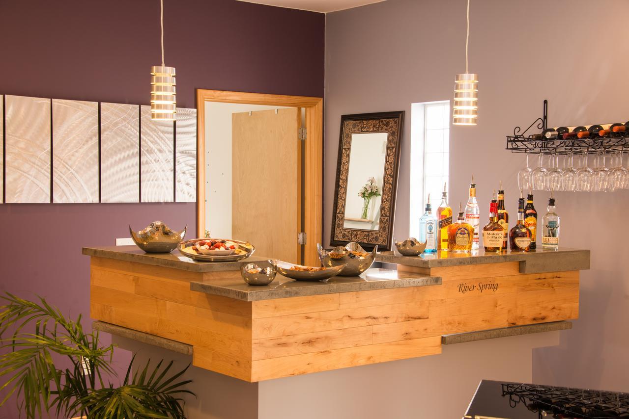 River Spring Lodge Darien Extérieur photo